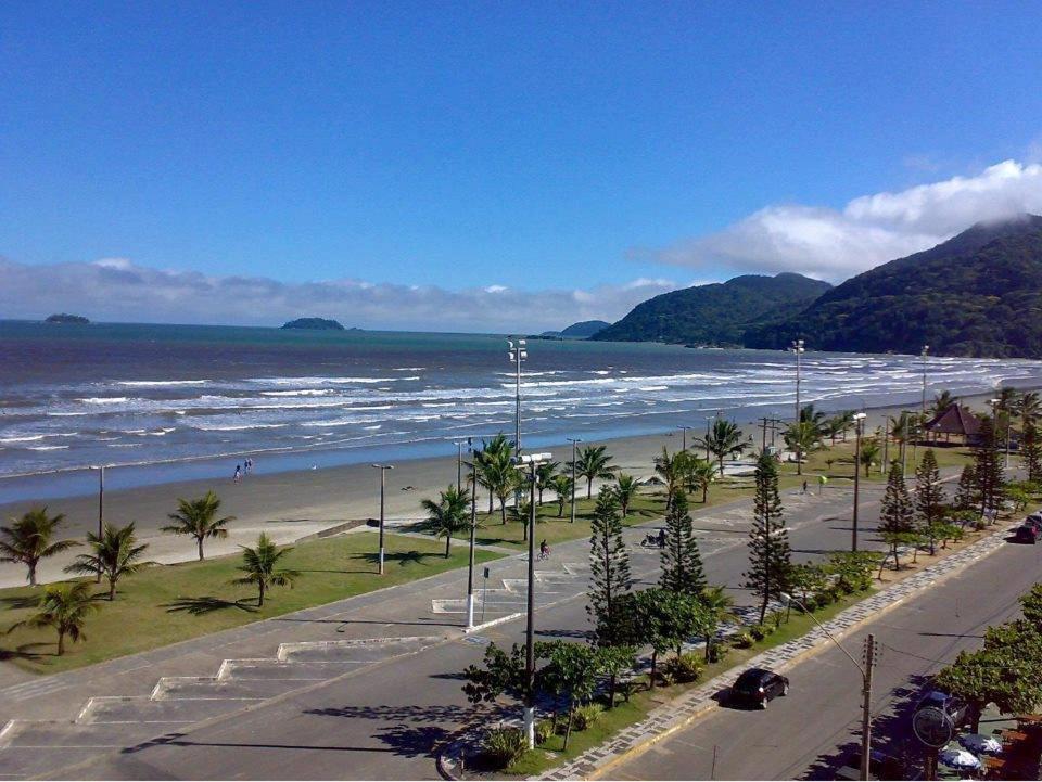 Seu Ap No Litoral! Loft, Studio, Kitnet Em Peruibeアパートメント エクステリア 写真